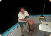 Charterpartner Claude mit Yellowfin auf light tackle